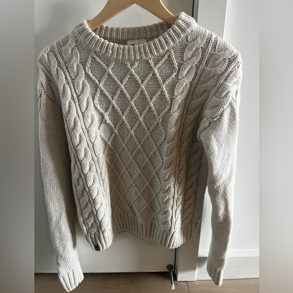 Tentree cable knit sweater size xs